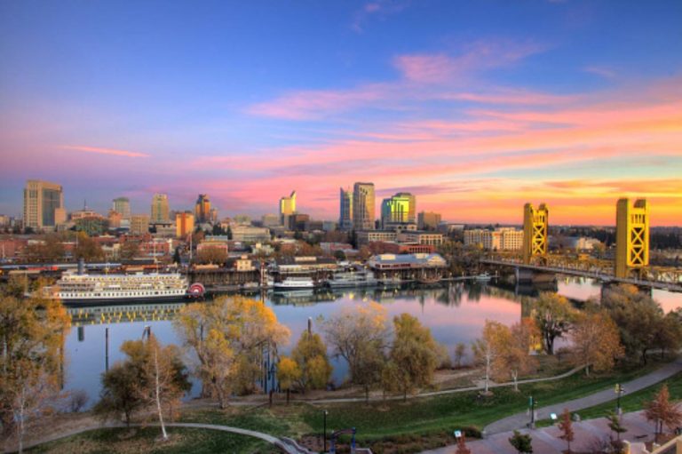 what-salary-do-you-need-to-live-in-sacramento